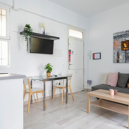 Charming Madrid Pacifico Apartment Ngoại thất bức ảnh