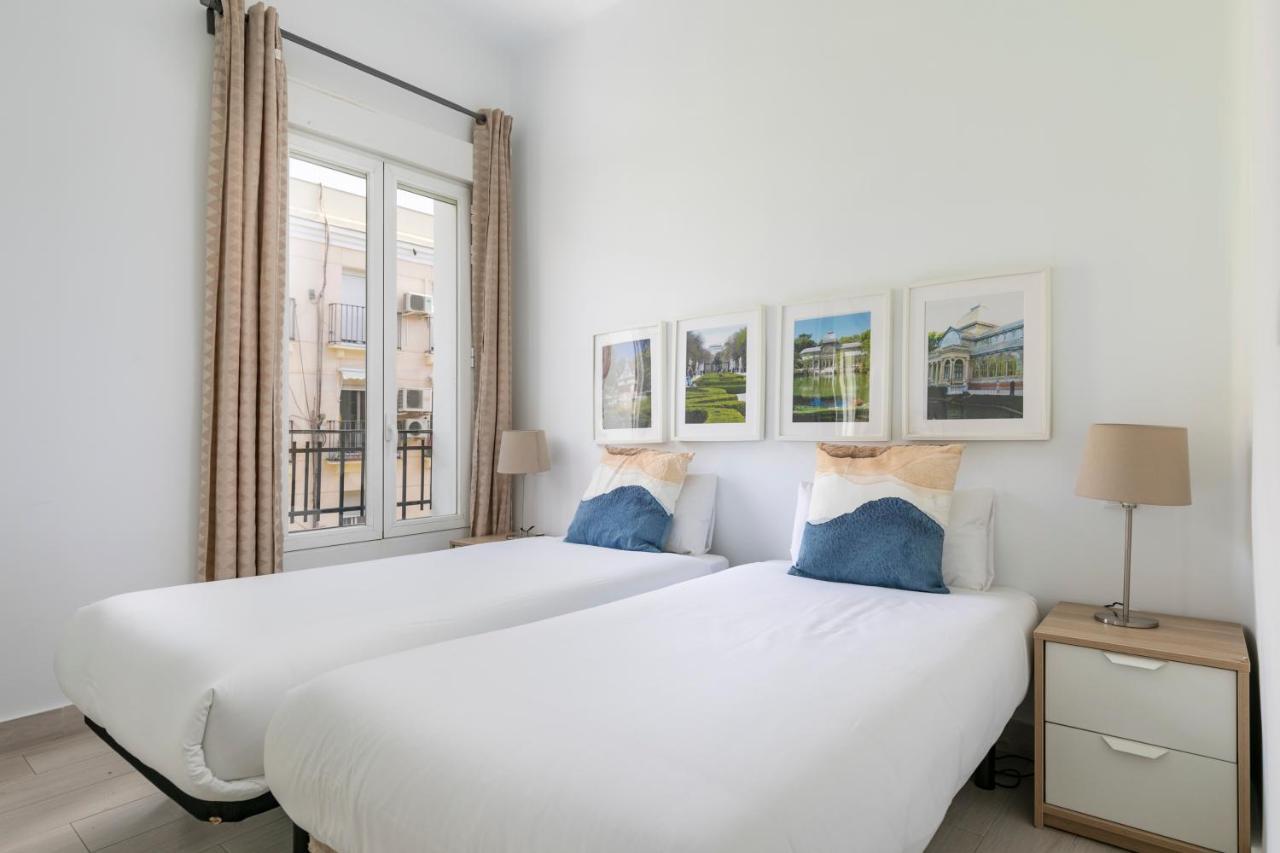 Charming Madrid Pacifico Apartment Ngoại thất bức ảnh
